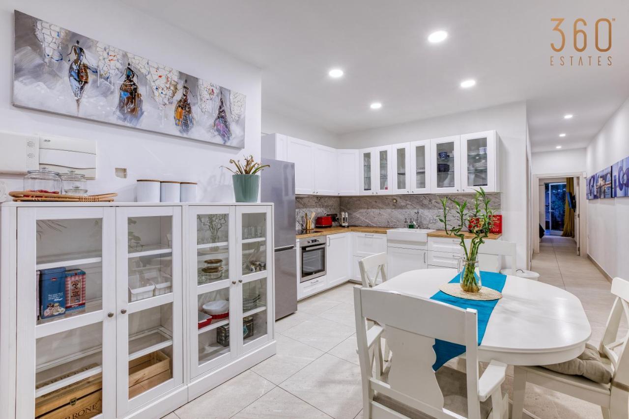 Appartement A Lovely 2br Maisonette With Private Terrace & Bbq By 360 Estates *